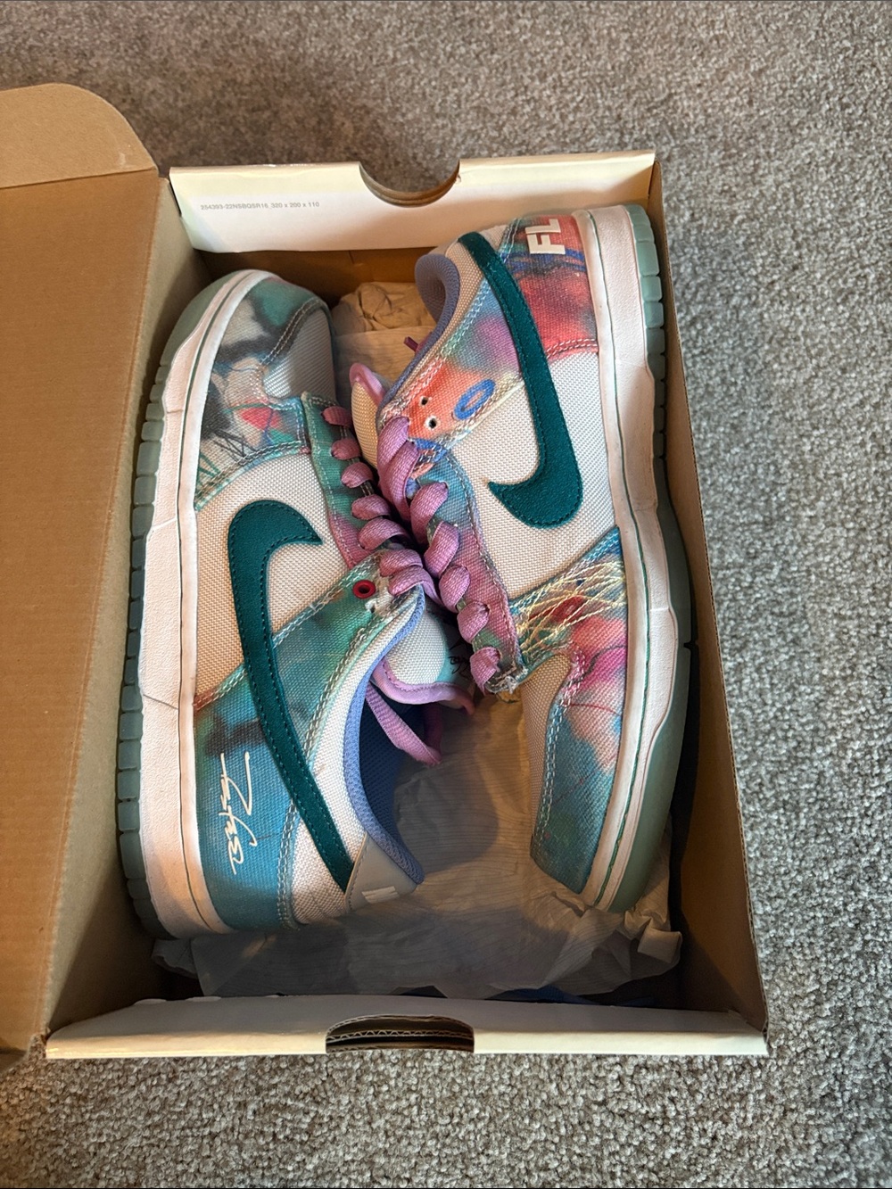 Nike SB Dunk Low OG QS Futura Laboratories Bleached Aqua